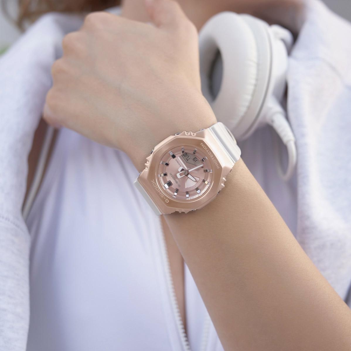 Casio GM-S2100CW-7A
