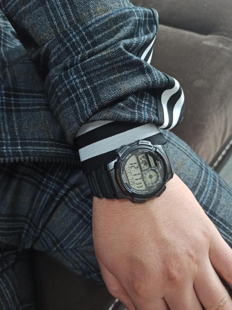 Casio AE-1000W-1A