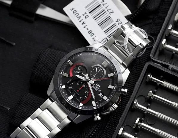 Casio EFR-571DB-1A1