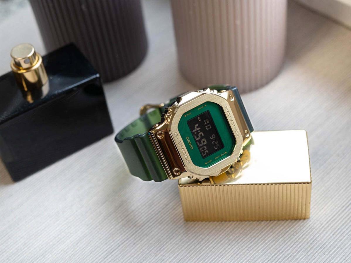 Casio GM-5600CL-3E