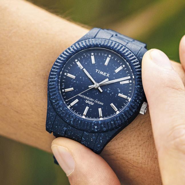 Timex Waterbury TW2V37400