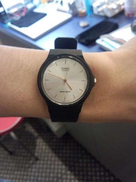 Casio Collection MQ-24-7E2