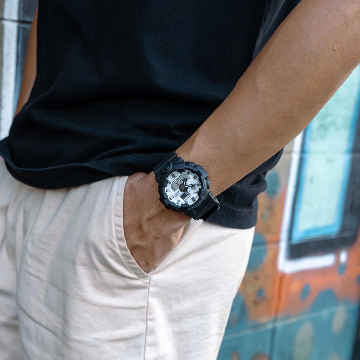 Casio GA-700WD-1A