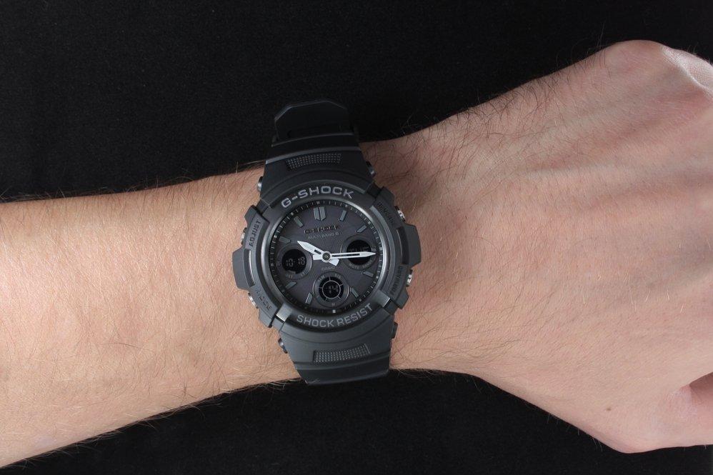 Casio G-Shock AWG-M100B-1A