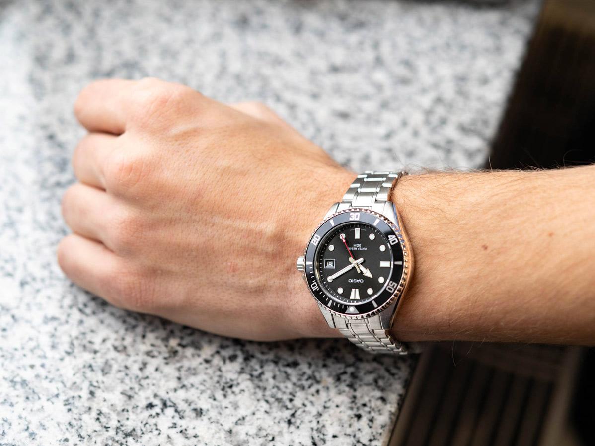 Casio Collection MDV-10D-1A1