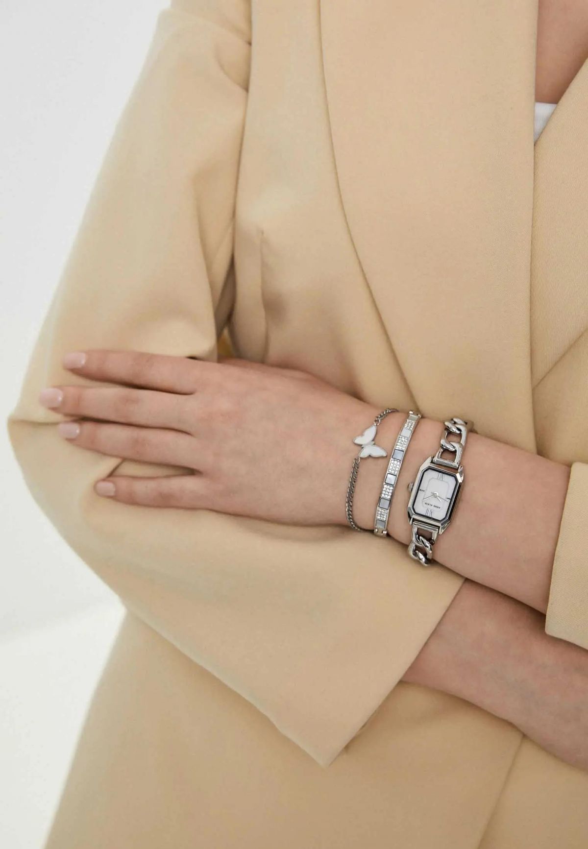 Anne Klein 3943SVST