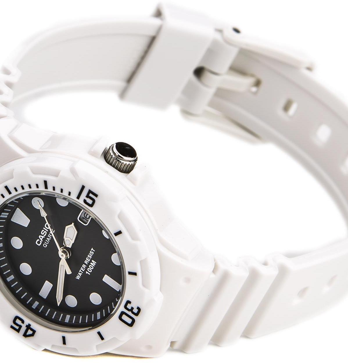 Casio Collection LRW-200H-1E