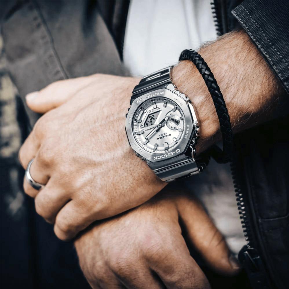 Casio GM-2110D-7A