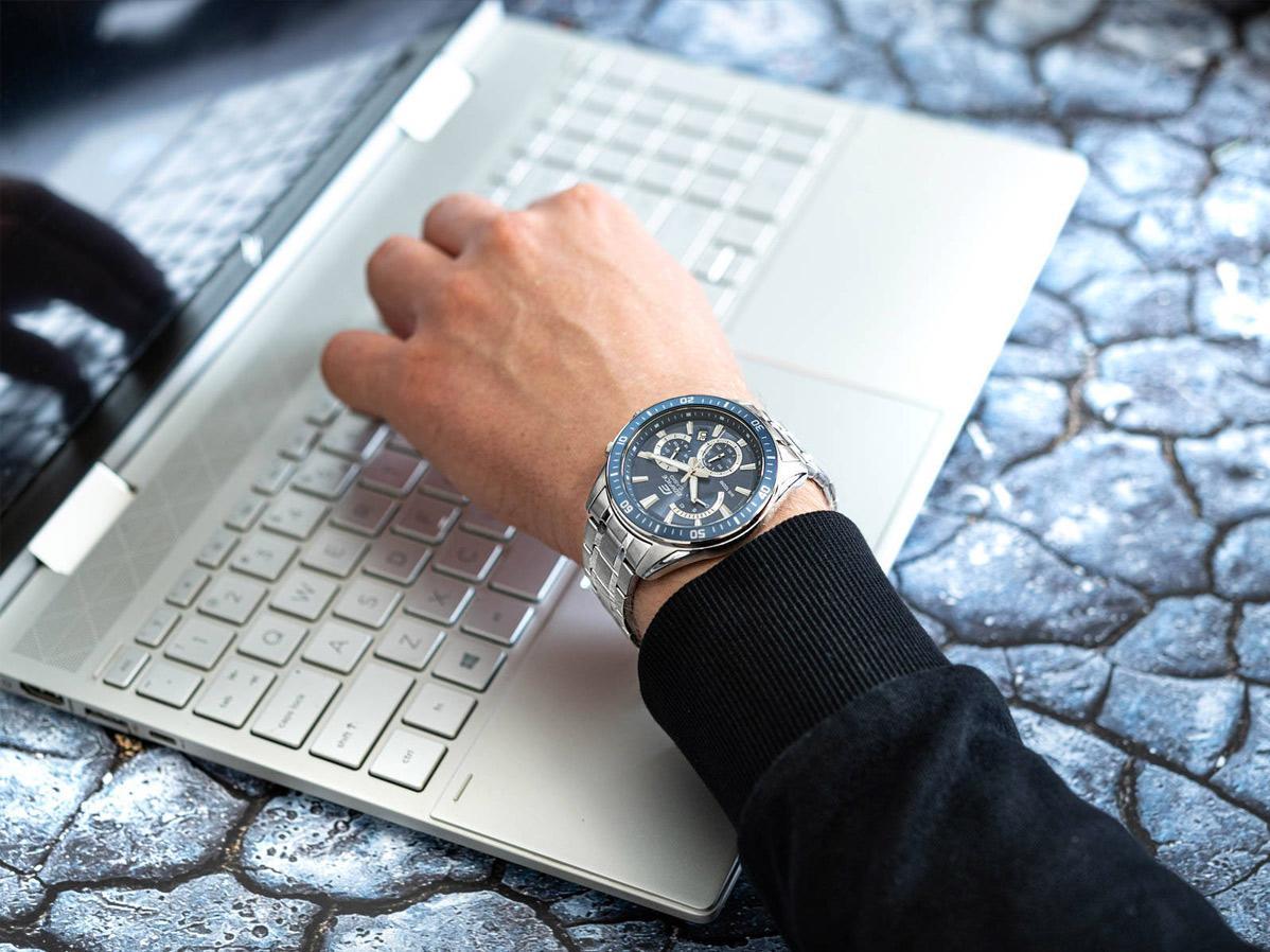 Casio EFR-552D-2A