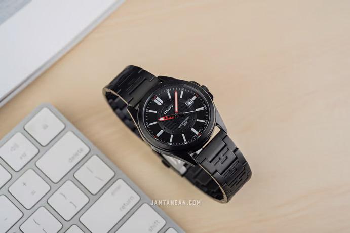 Casio Collection MTP-E700B-1E