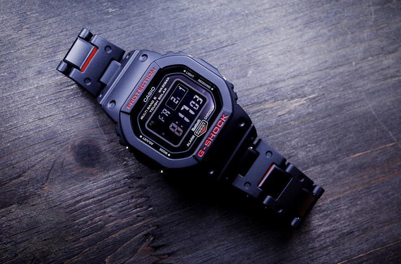 Casio GW-B5600HR-1E