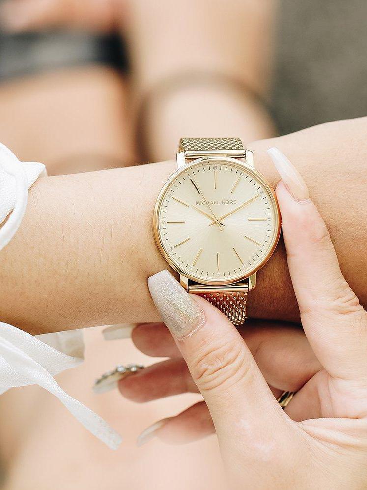 Наручные часы  Michael Kors  Gold-Tone Michael Kors MK4339 (фото 4) Наручные часы  Michael Kors  Gold-Tone Michael Kors MK4339 (фото 4)