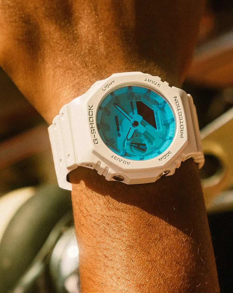 G shock white and blue online