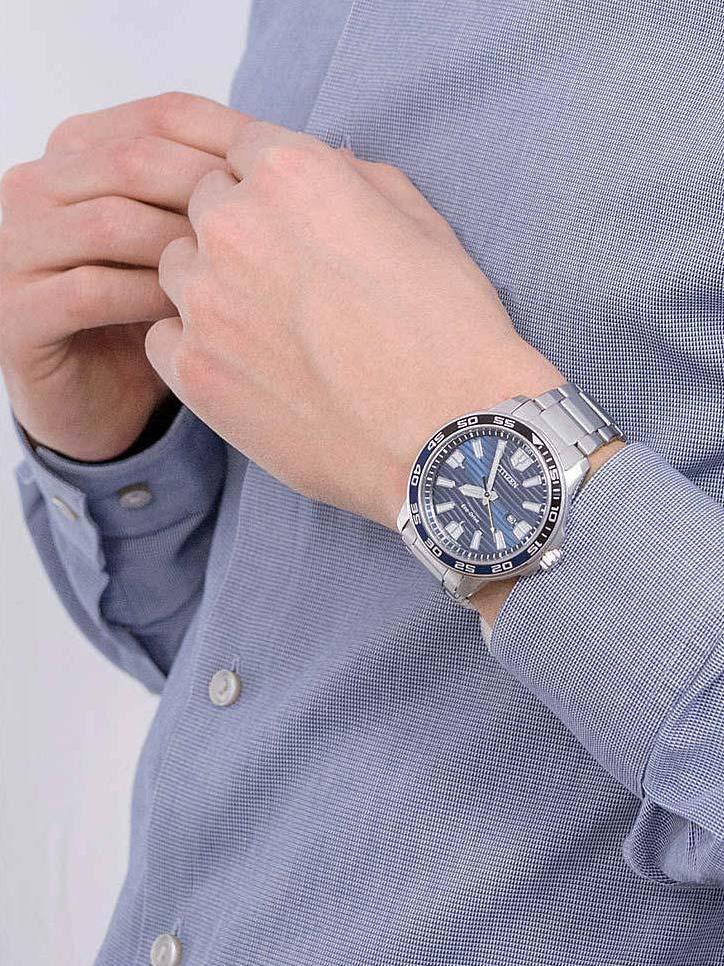 Citizen AW1525-81L