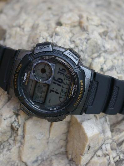 Casio AE-1000W-1A