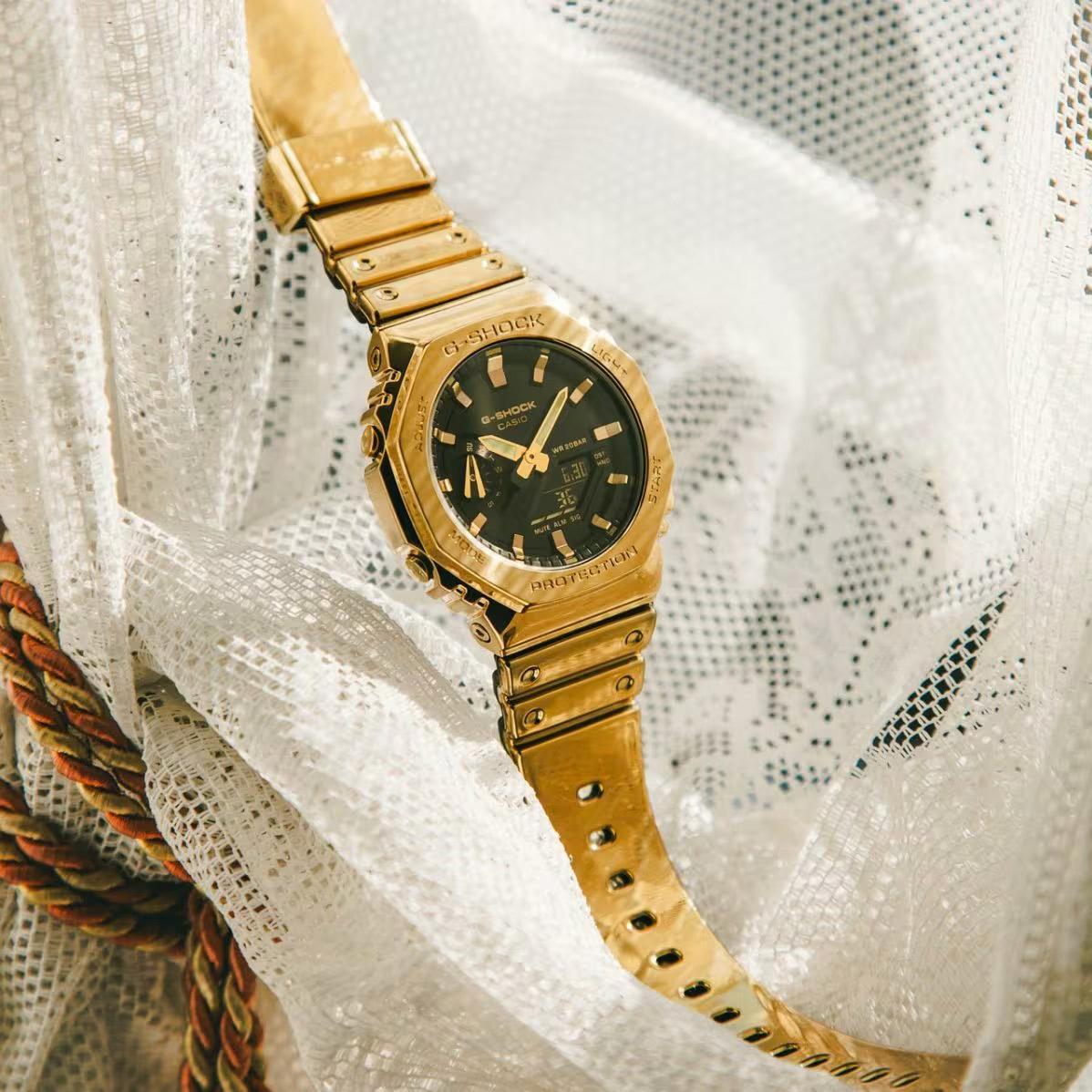 Casio GM-2100YMG-9A