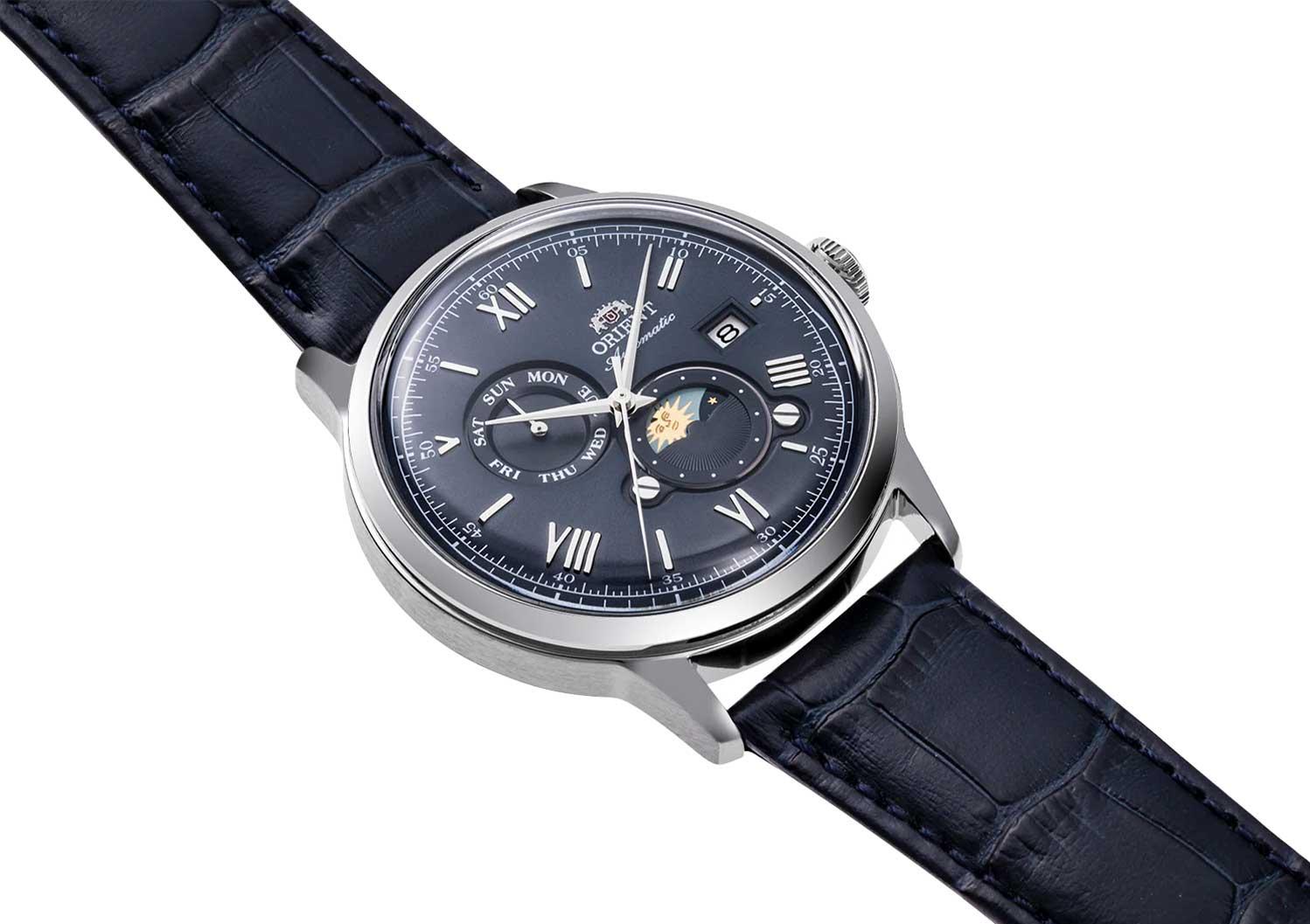 Orient Sun & Moon Classic RA-AK0806L