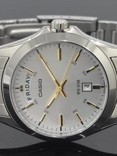 Casio MTP-1370D-7A2