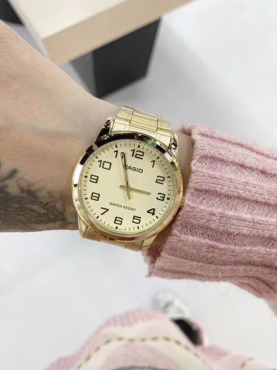 Casio MTP-V001G-9B