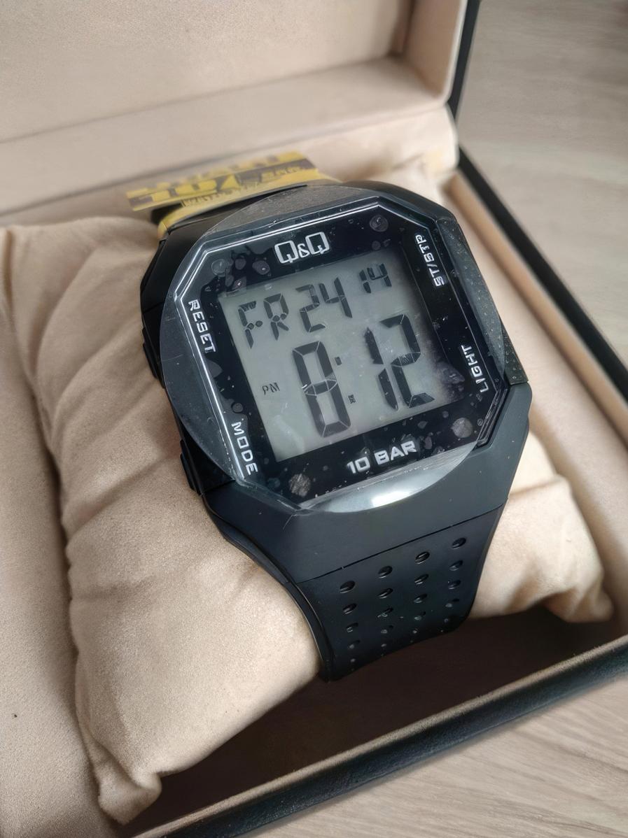 Наручные часы  Q&Q  Superior Q&Q M158J001Y (фото 2) Наручные часы  Q&Q  Superior Q&Q M158J001Y (фото 2)