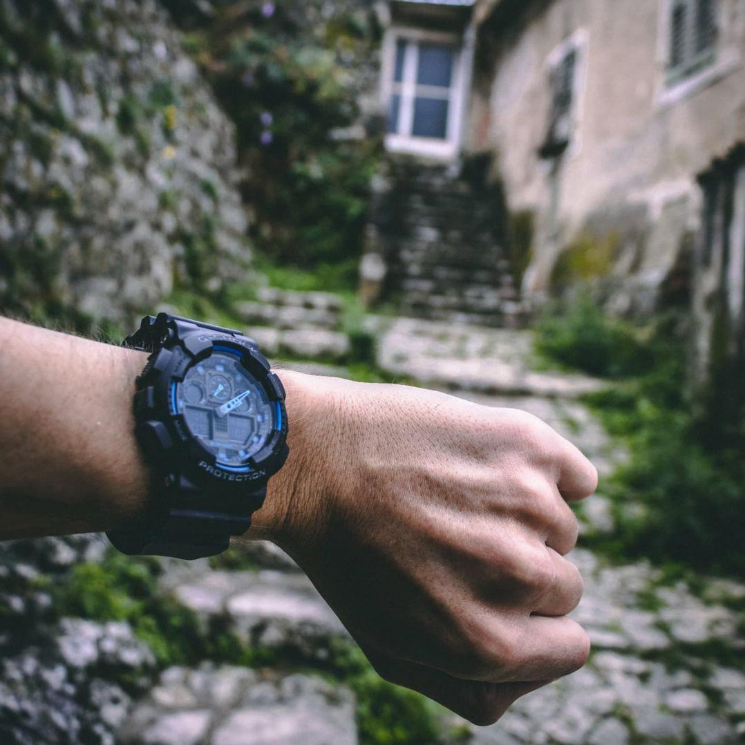 Casio G-Shock GA-100-1A2