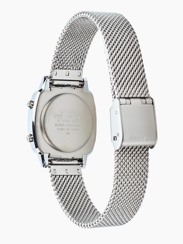 Casio LA-670WEM-7E